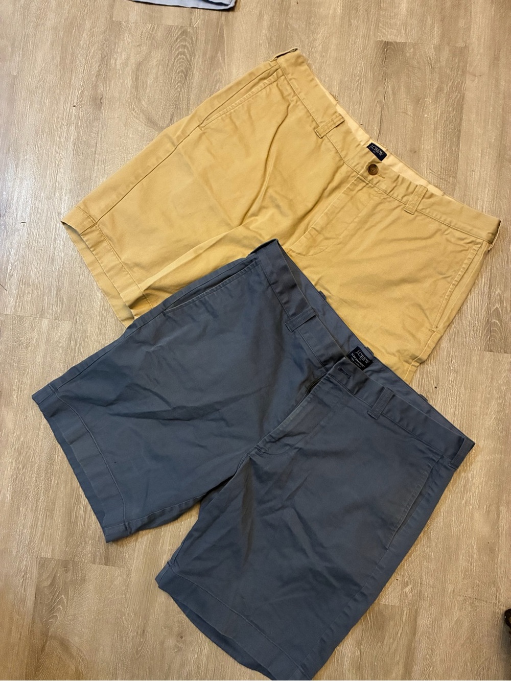 J. Crew Men's Flat Front Chino Shorts in Mustard Yellow and Slate Blue